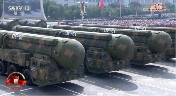 亿鑫网 九三阅兵新型武器亮相，中国的“大杀器”，都换了一茬